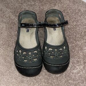 Navy/gray JBU adorable Mary Jane’s